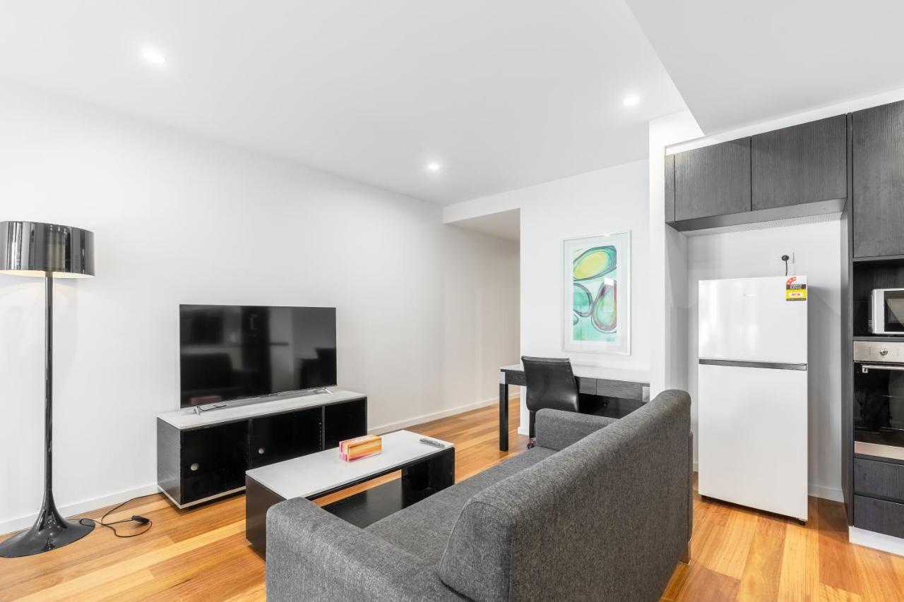 Serain Residences Next To Centre Apartment Canberra