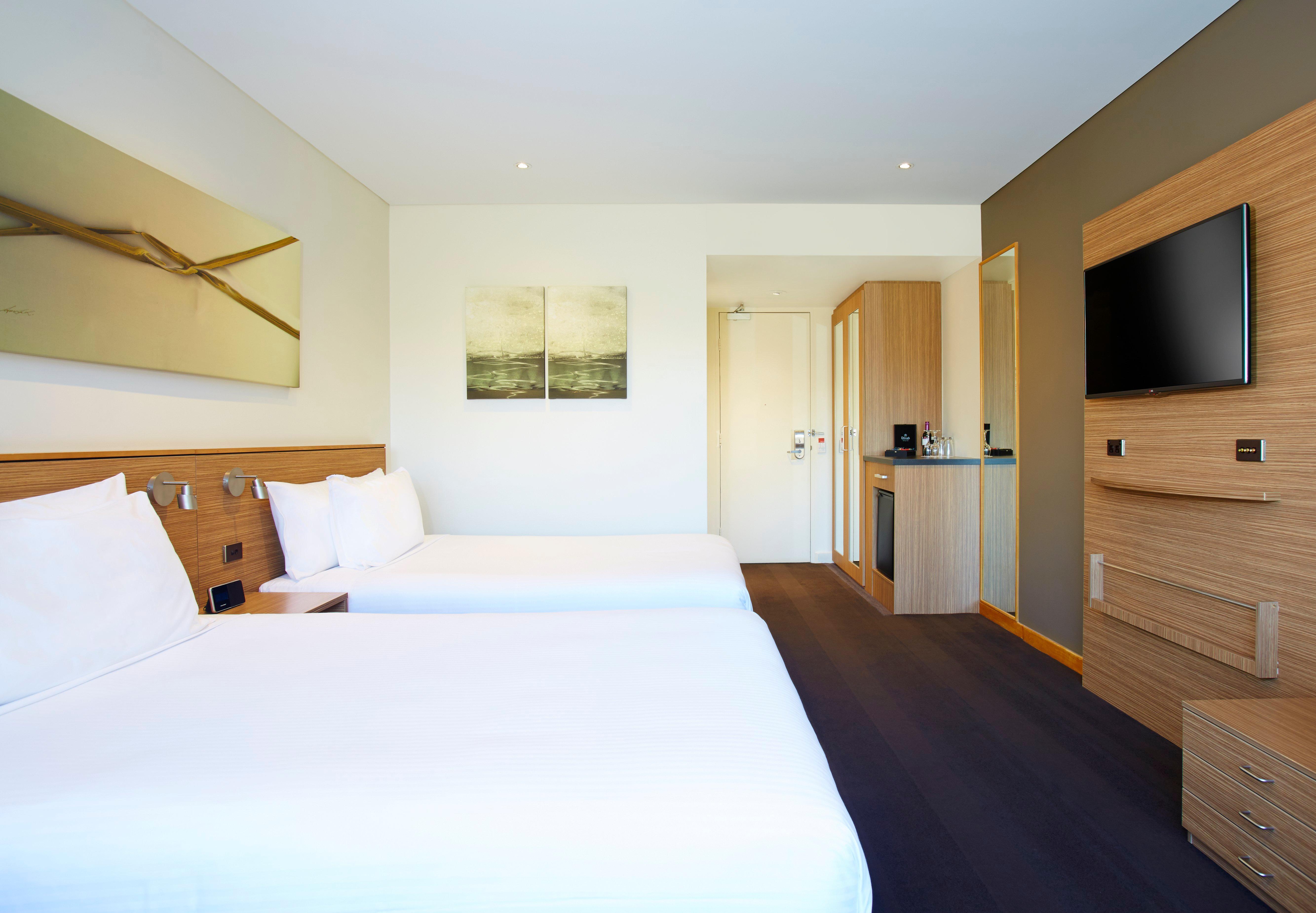 Crowne Plaza By Ihg 4*