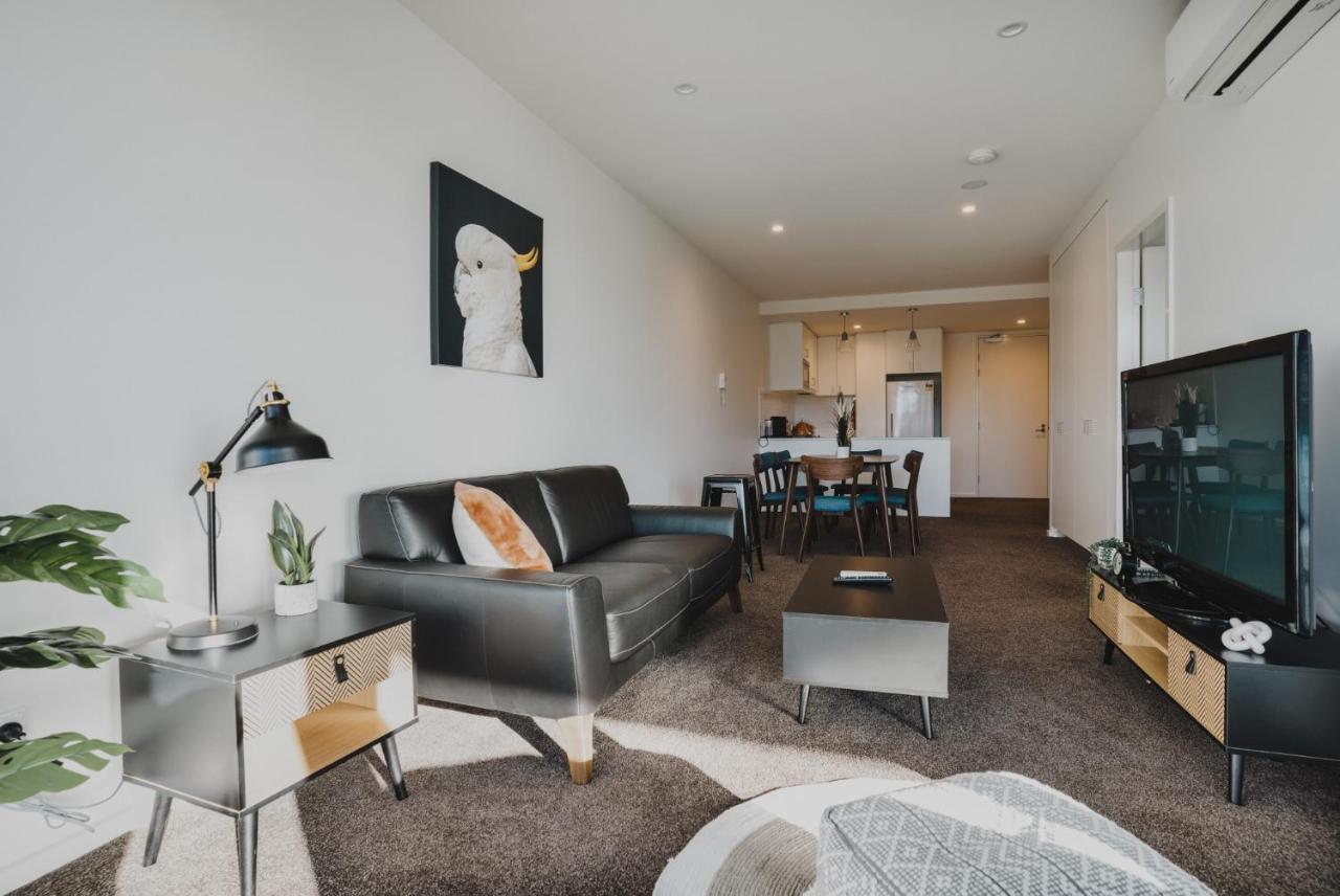 1-bed With Balcony, Rooftop Bbq & Parking * Canberra