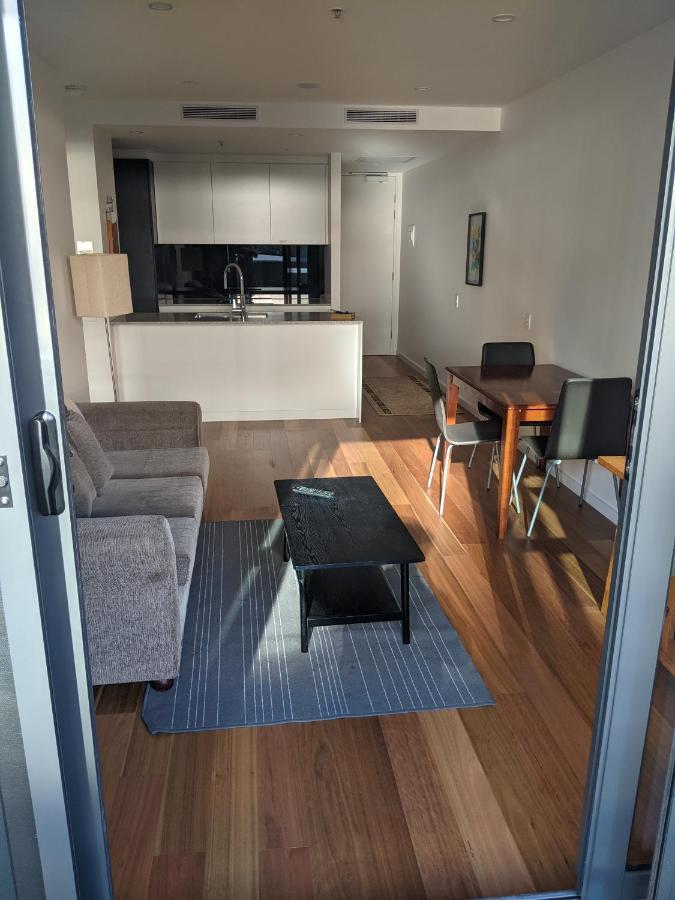 Apartment New Unit Next To Myers