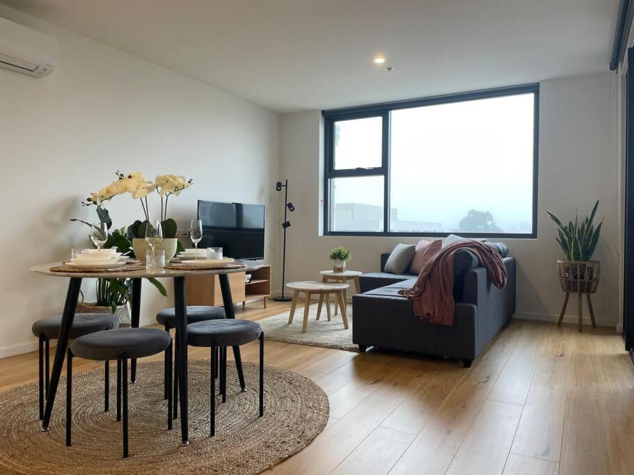 Brand New 1br Dickson Canberra
