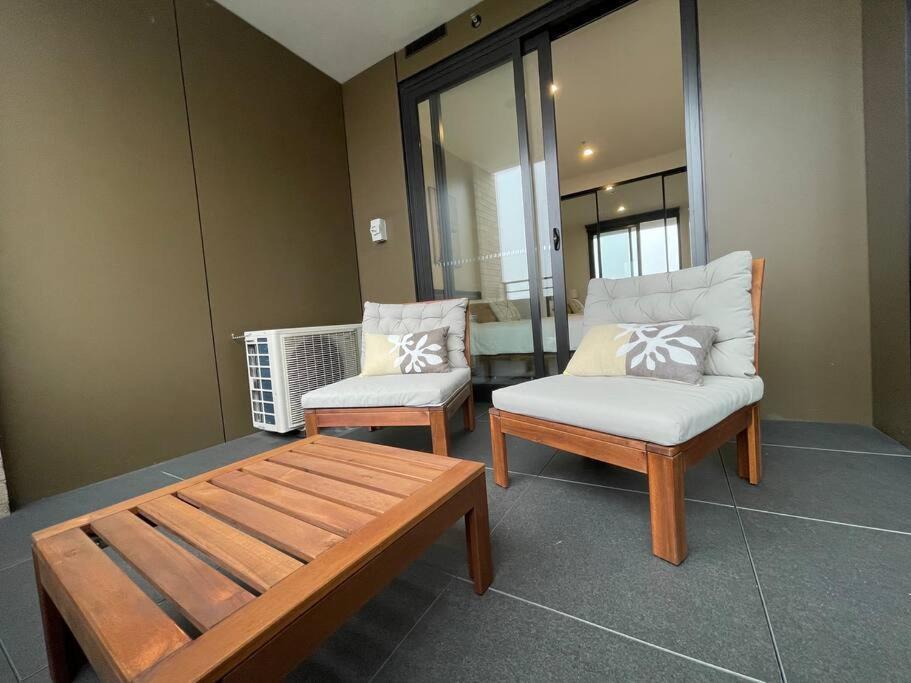 Brand New 1br Dickson Canberra