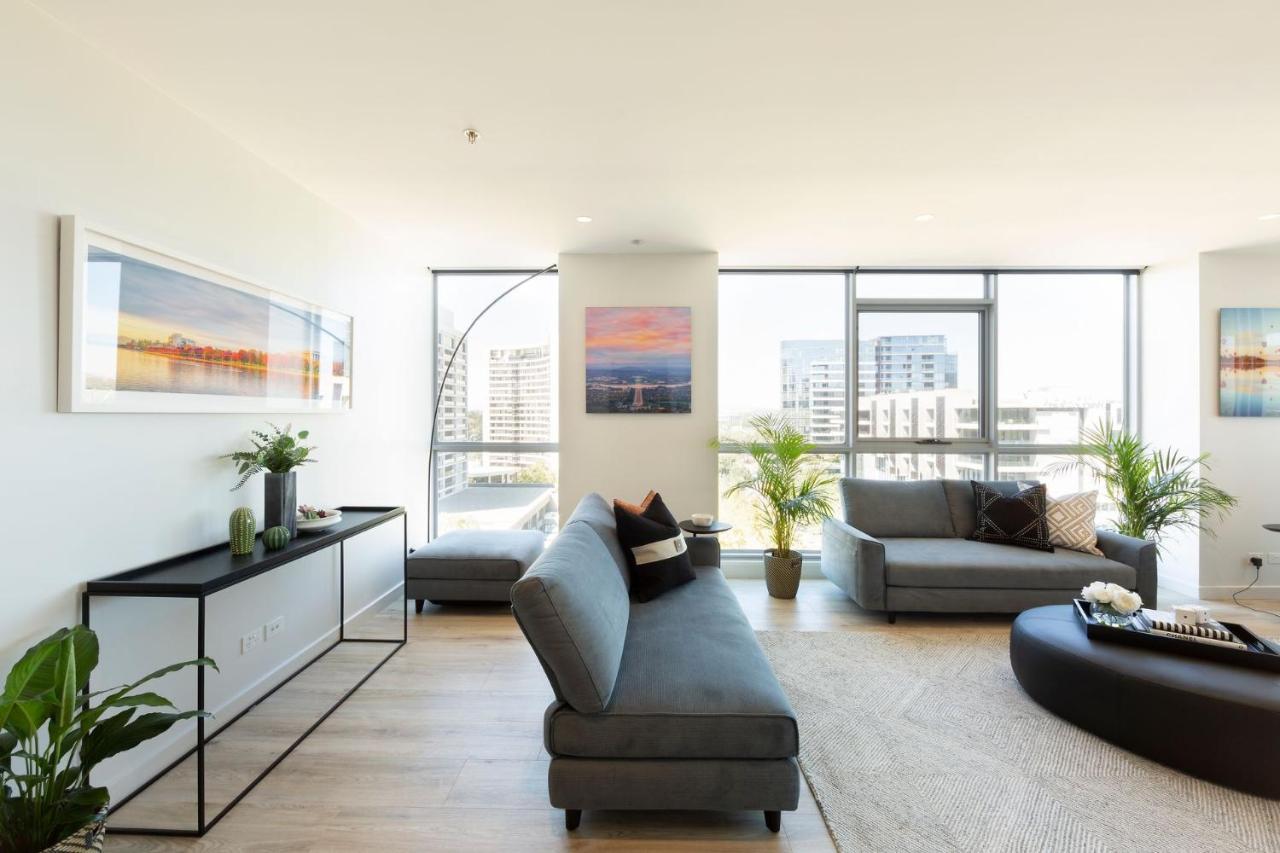 Accommodate - Metropolitan 70 Apartment
