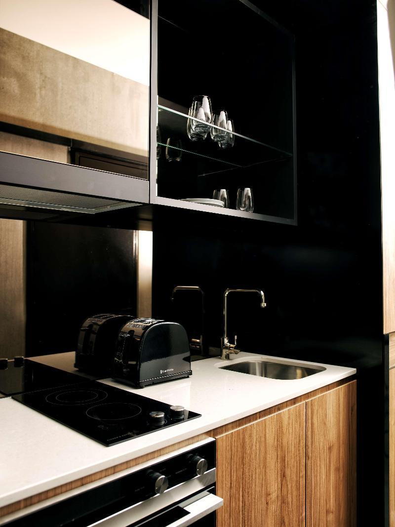 Aparthotel A By Adina Canberra