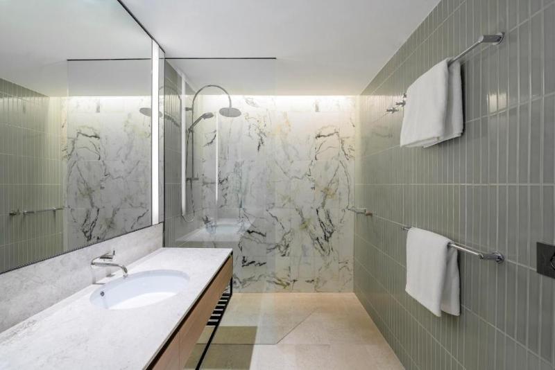 A By Adina Aparthotel Canberra