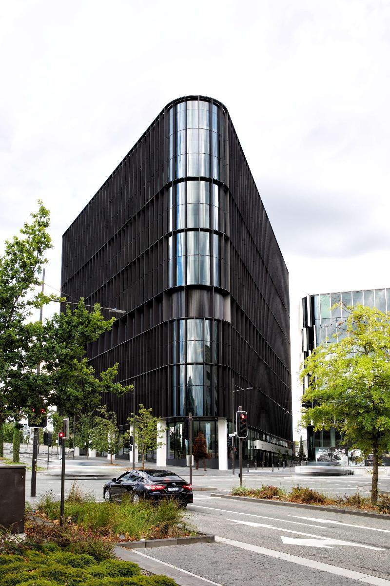Aparthotel A By Adina 4*