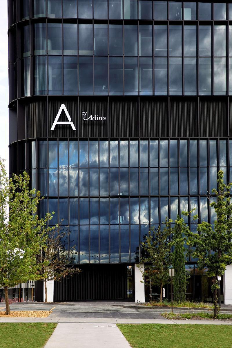 A By Adina 4* Canberra
