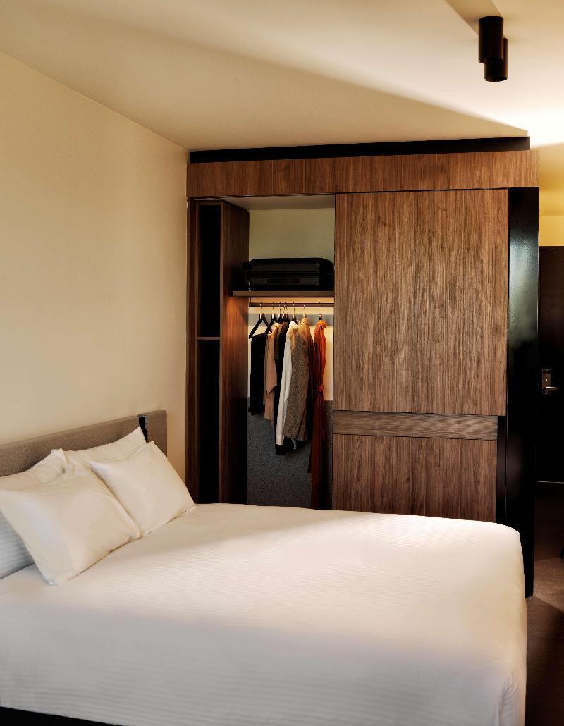 Aparthotel A By Adina 4*