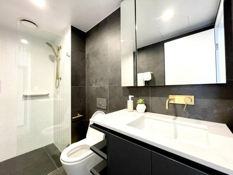 Apartment 3 Brs Topfloor View@heart Of Free Parking Canberra