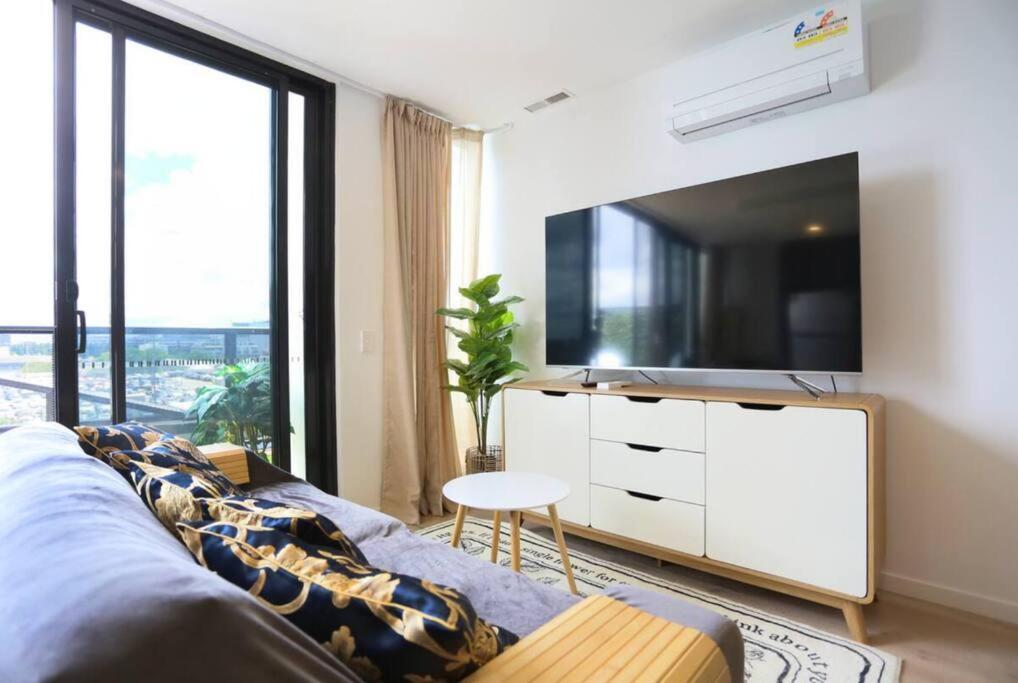 3 Brs Topfloor View@heart Of Free Parking