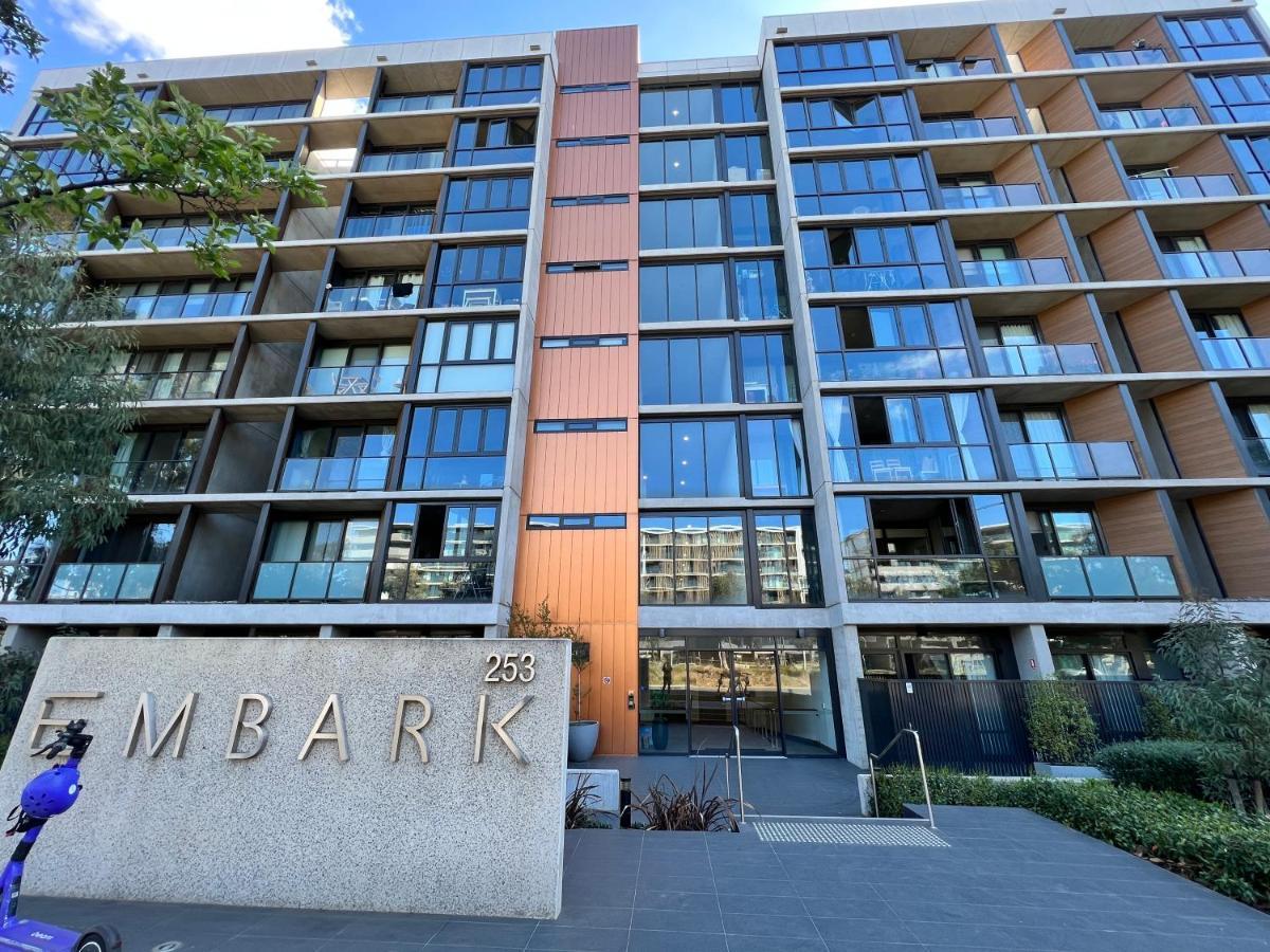 Embark Luxe 2br 2bath In Lynham 1 Secure Carpark Wifi Apartment *