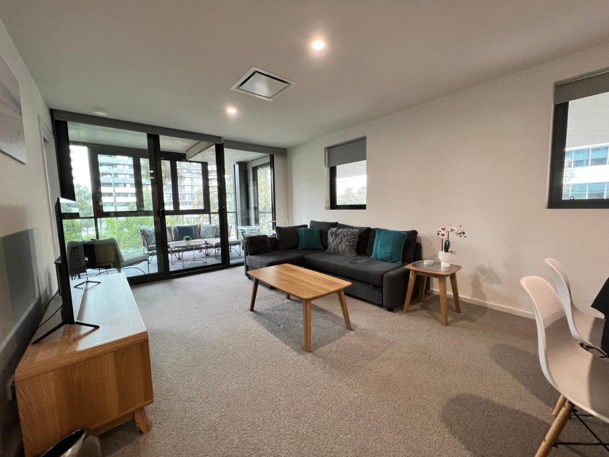Embark Luxe 2br 2bath In Lynham 1 Secure Carpark Wifi * Canberra