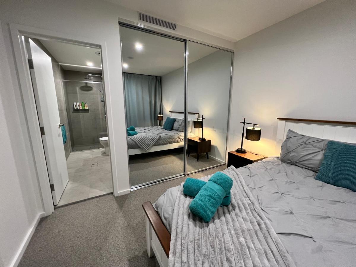 Embark Luxe 2br 2bath In Lynham 1 Secure Carpark Wifi * Canberra