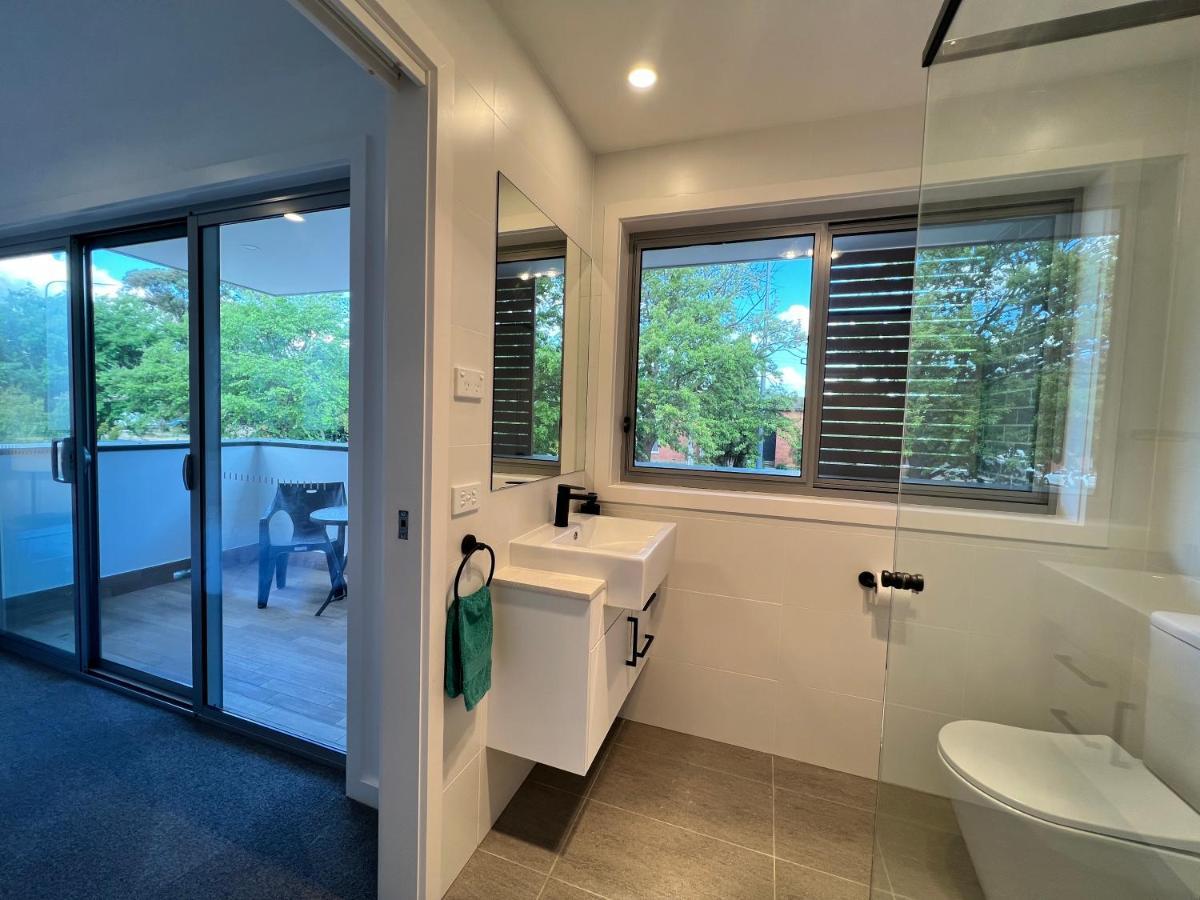 Stunning Dickson Luxe 3br 2bath Double Garage Wifi Brand New *