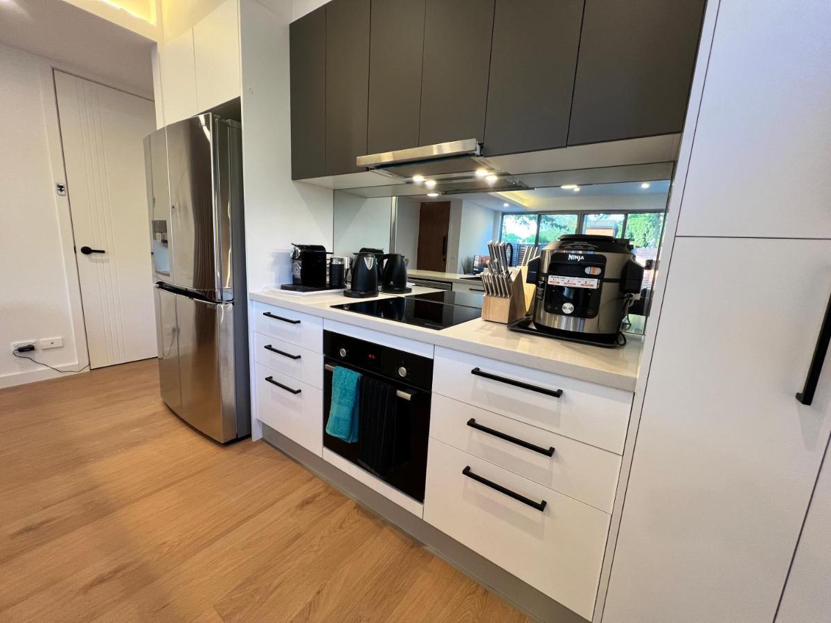 Stunning Dickson Luxe 3br 2bath Double Garage Wifi Brand New