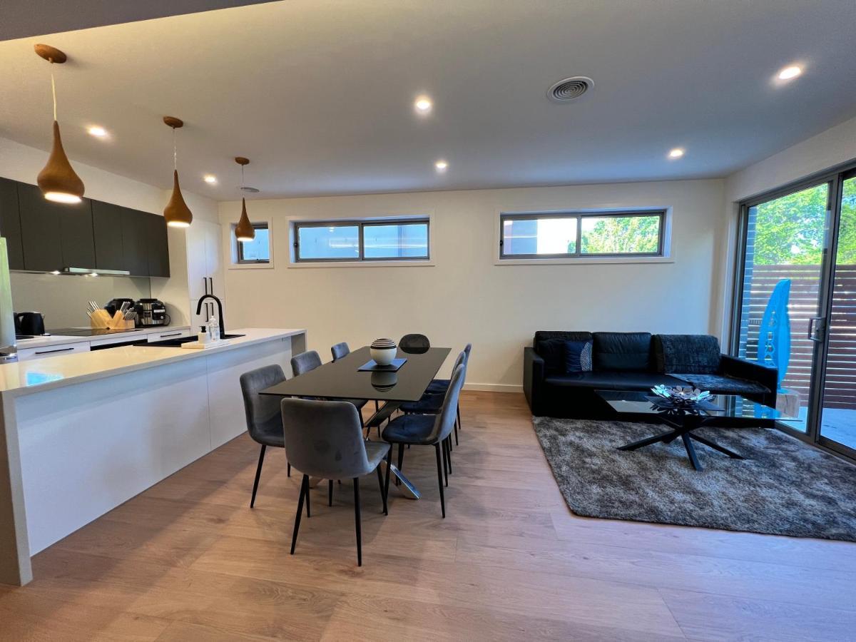 Holiday home Stunning Dickson Luxe 3br 2bath Double Garage Wifi Brand New Canberra