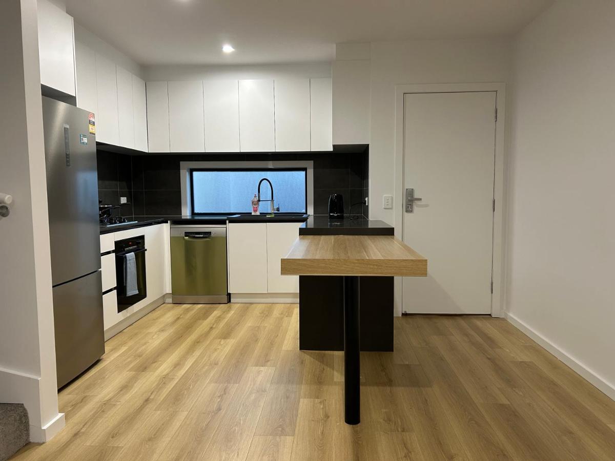 Homestay Cozy Master With Private Bathroom/ Great Location *