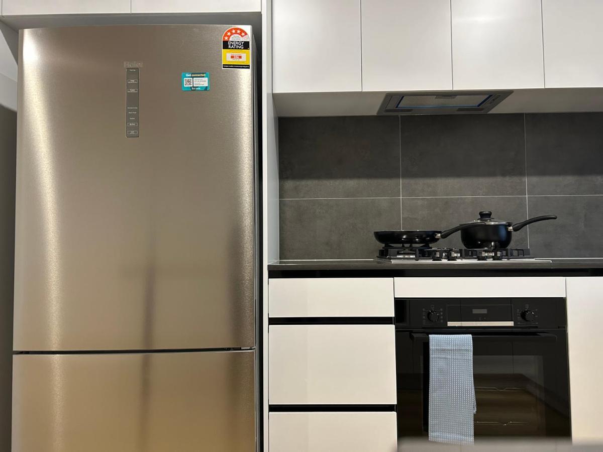 Cozy Master With Private Bathroom/ Great Location *