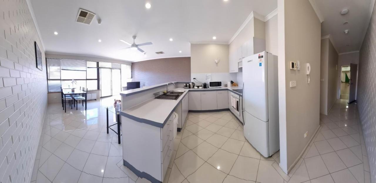 Apartment Tuggeranong Short #09c - Sleeps 4