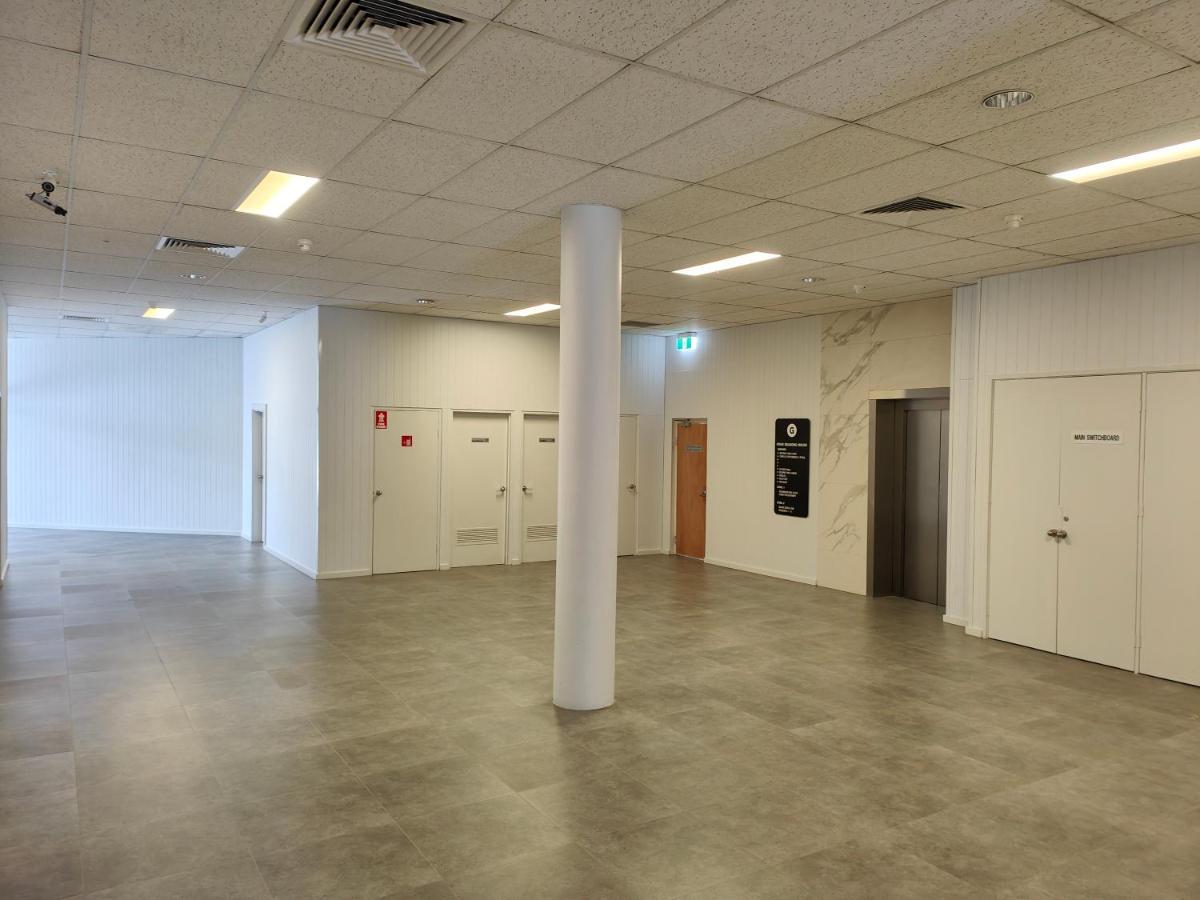 Tuggeranong Short #10c - Sleeps 6 Apartment Canberra