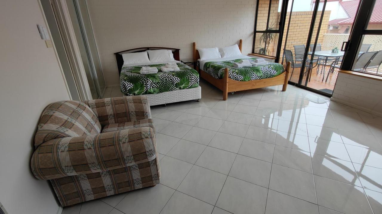 Tuggeranong Short #10c - Sleeps 6 Canberra