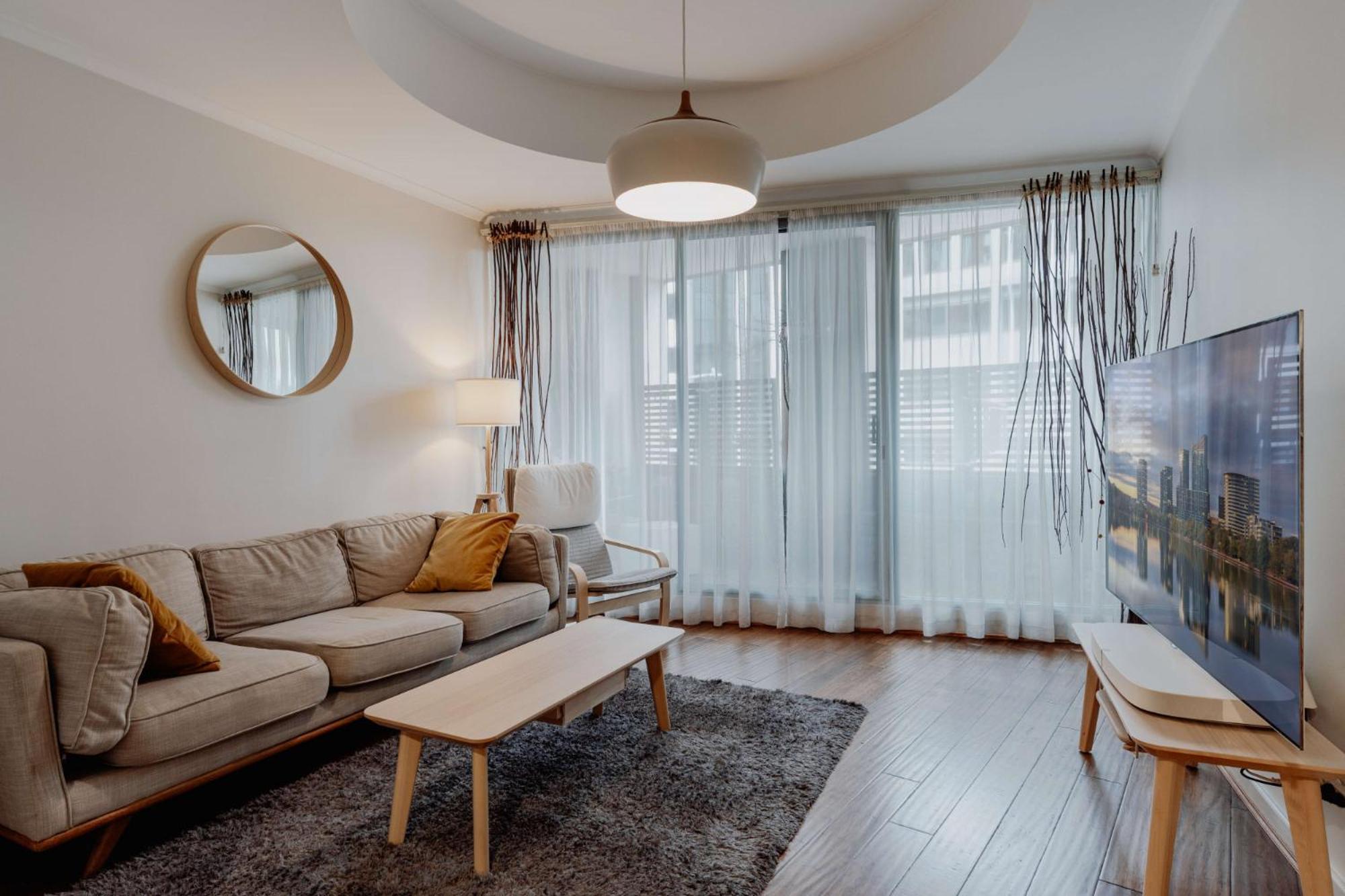 Apartment 2-bed With Gym And Secure Parking Canberra