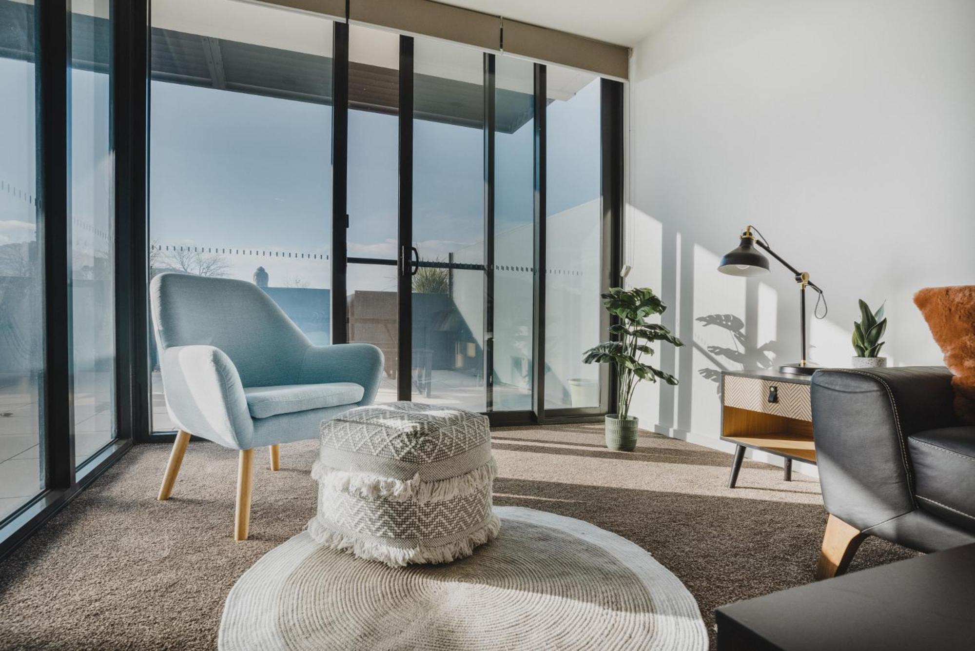 1-bed With Balcony, Rooftop Bbq & Parking Apartment