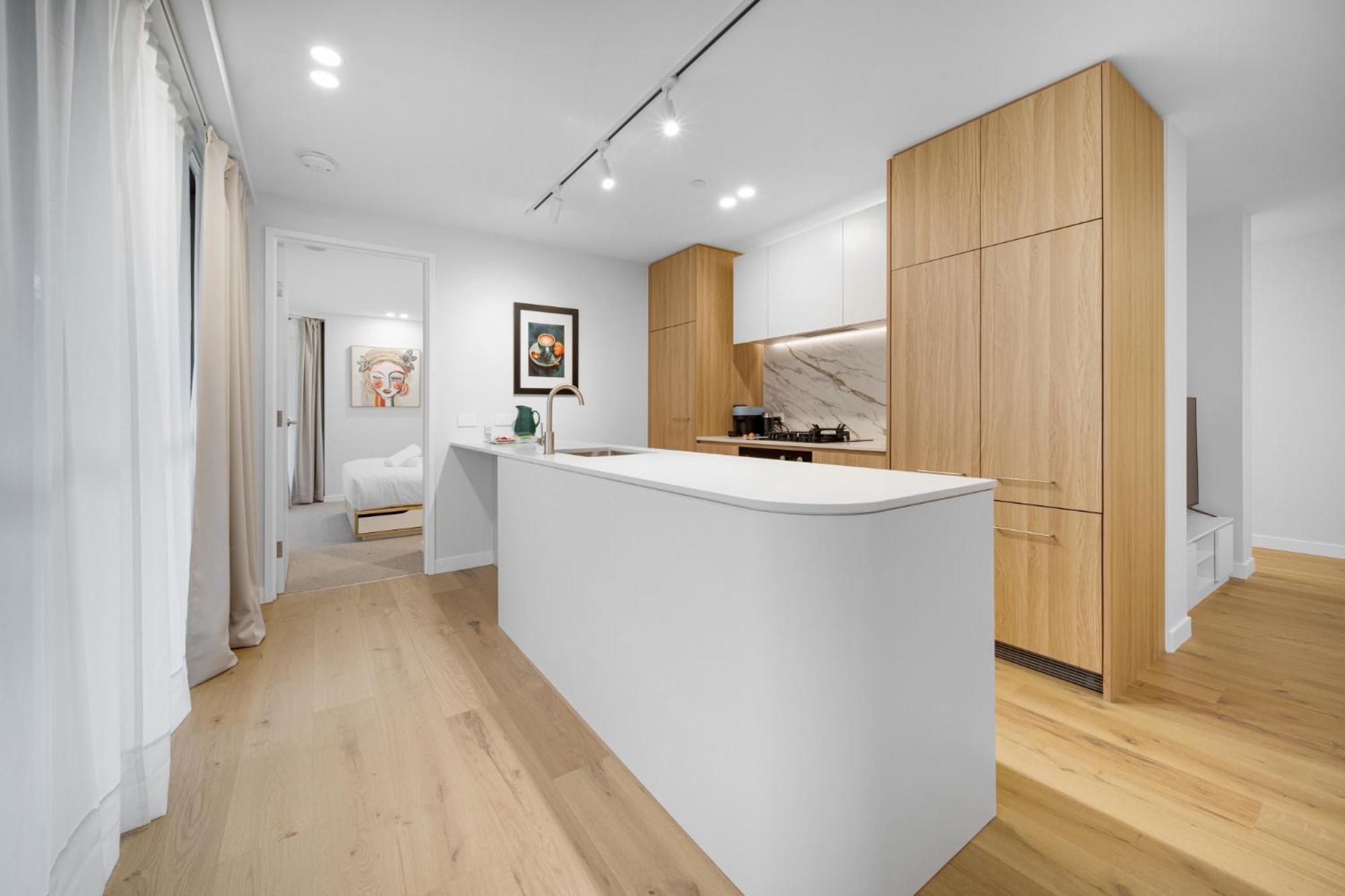 Elegant 2-bed By Lyneham Wetlands Near The Cbd Apartment *