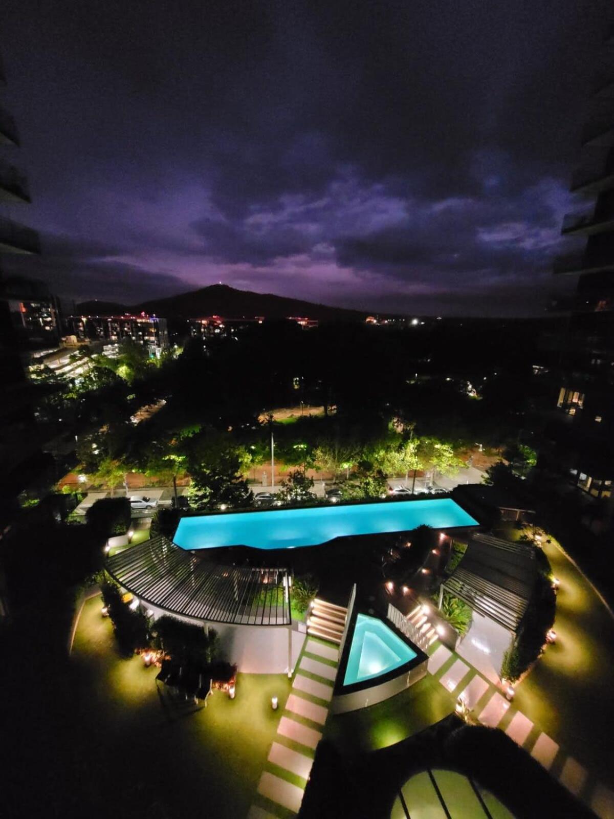 Center 1-bed With Gym, Bbq And Stunning Views Apartment *