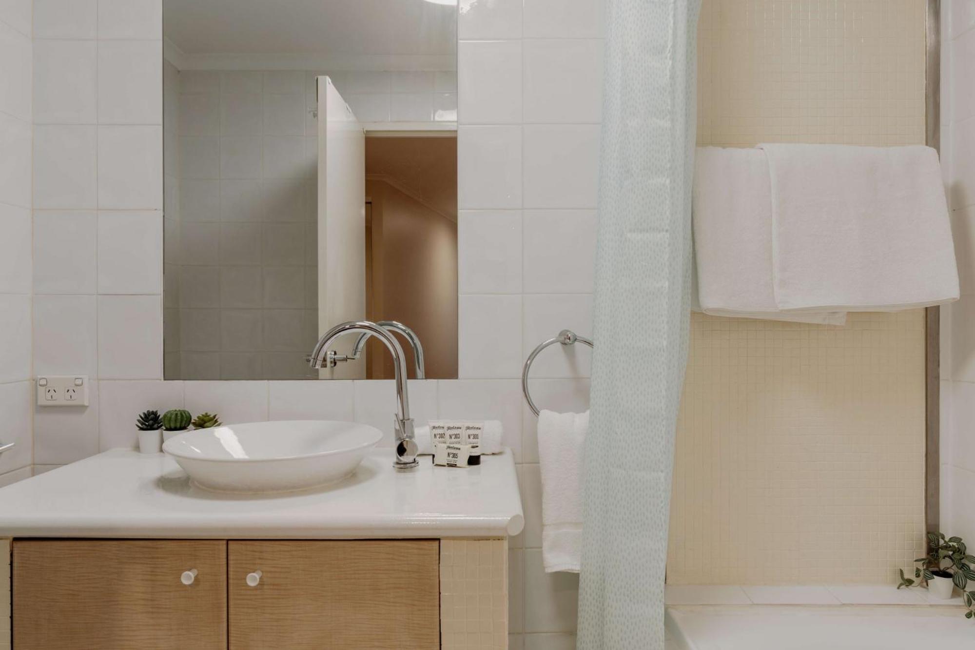 Apartment 2-bed With Gym And Secure Parking *