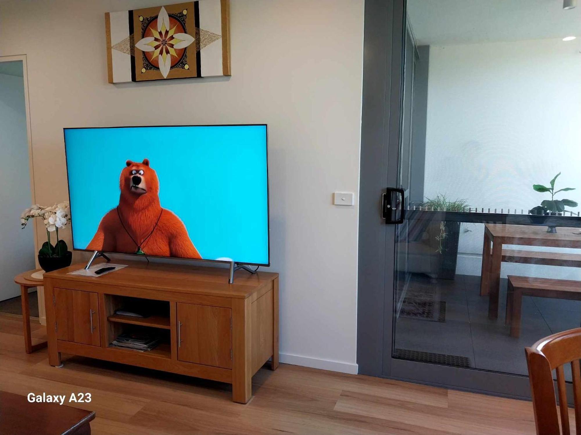 Lux 2 Bed 2 Bath Secure Parking In The Heart Of Dickson,