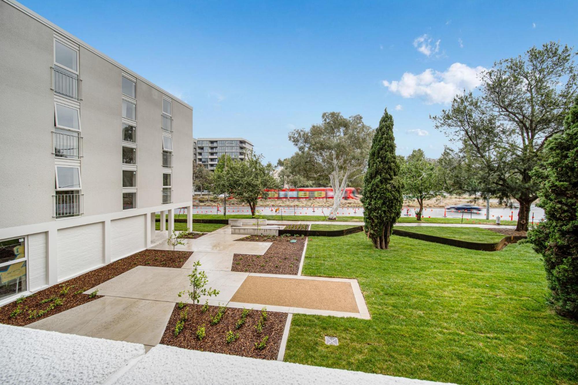 Apartment Elegant 2-bed By Lyneham Wetlands Near The Cbd *