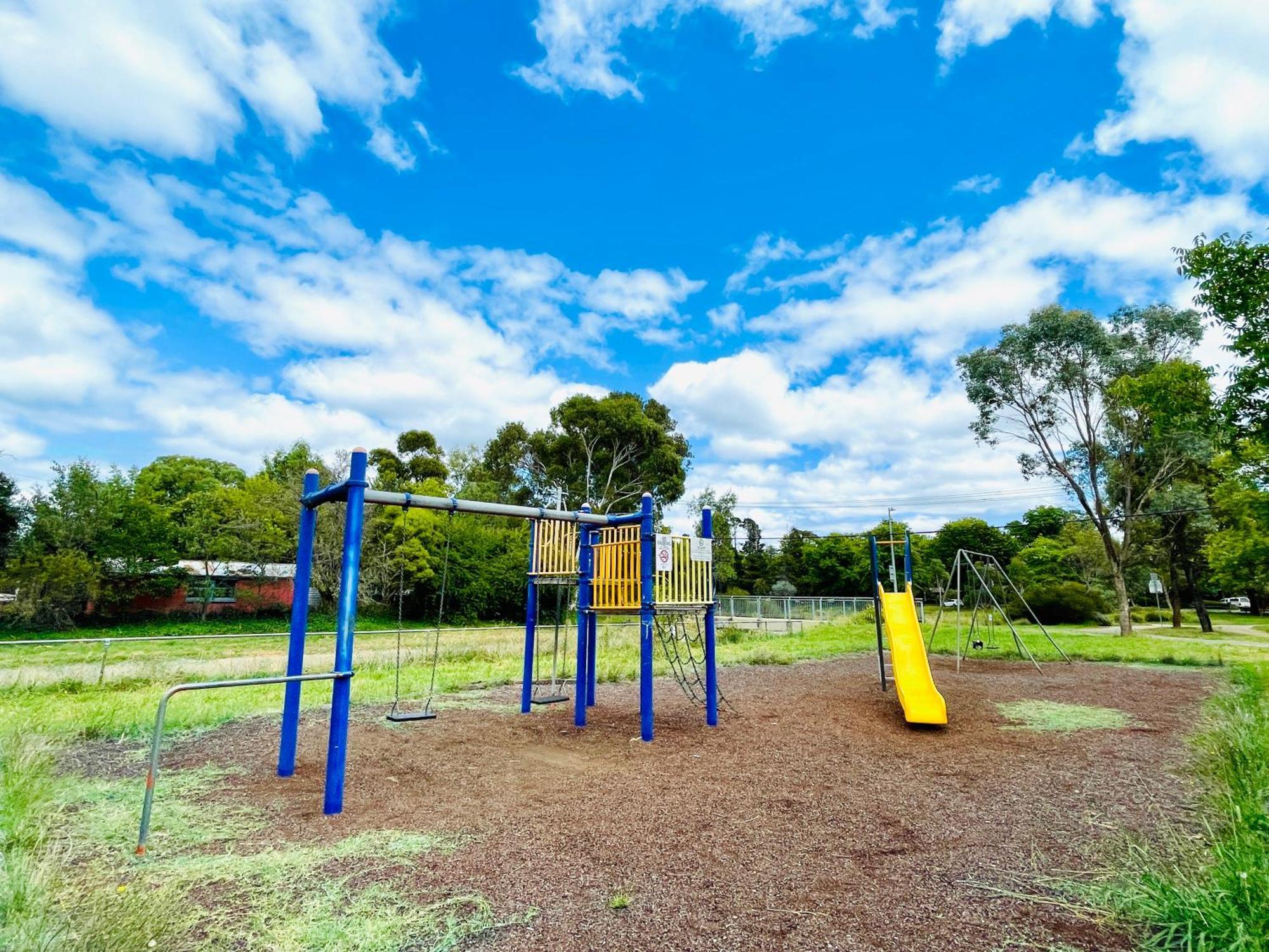 Apartment Brand New Stylish 1br Apartment, Specious Space, Free Parking, Self Check-in Canberra