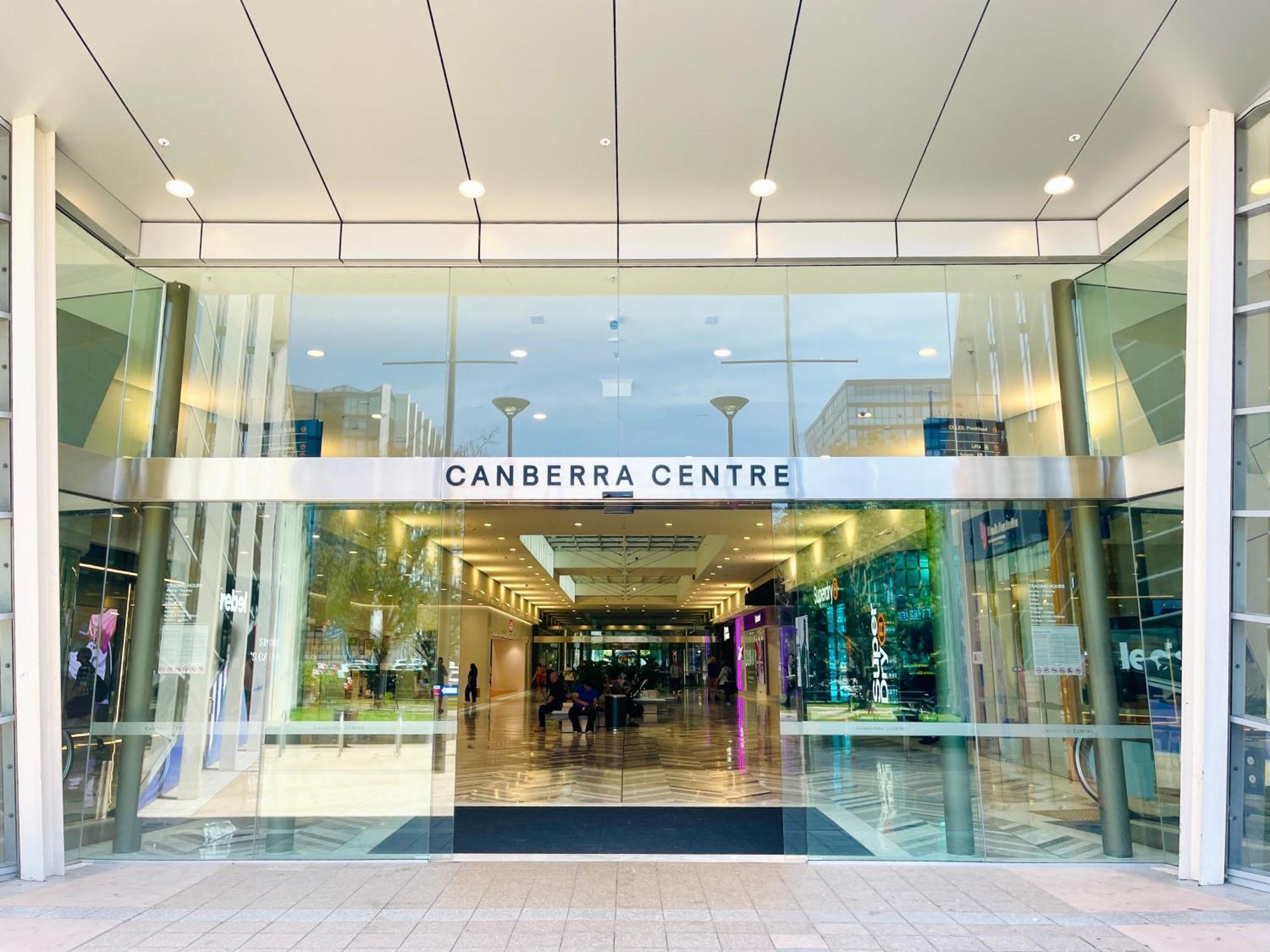 Apartment The Metropol 2br Apt, In The Heart Of Cbd 2b1b1c, Free Parking, Wi-fi Canberra