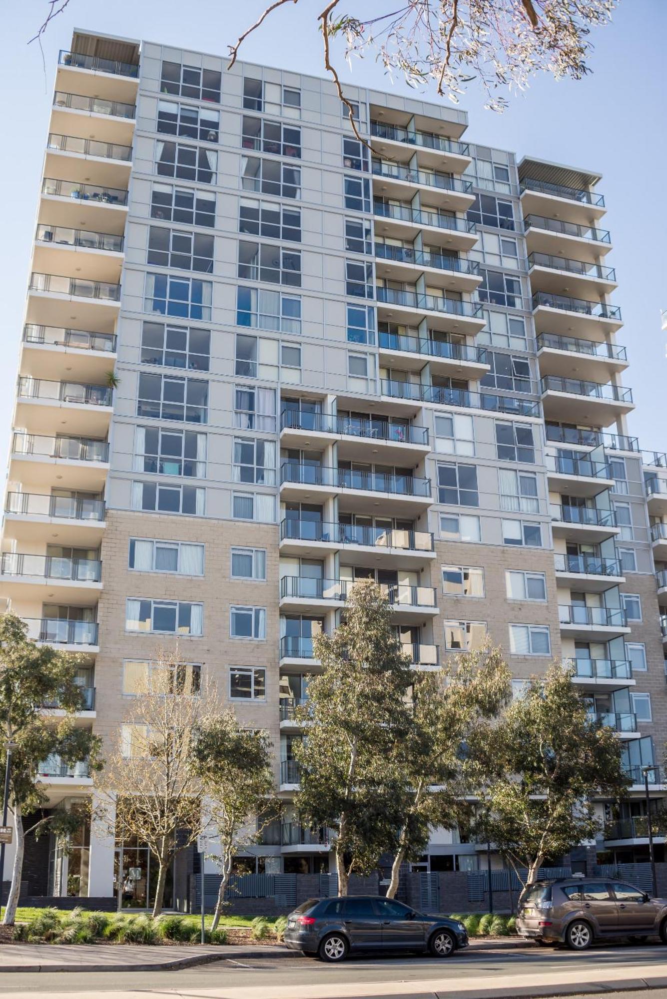 1-bed With Parking Bbq And Indoor Pool Apartment Canberra