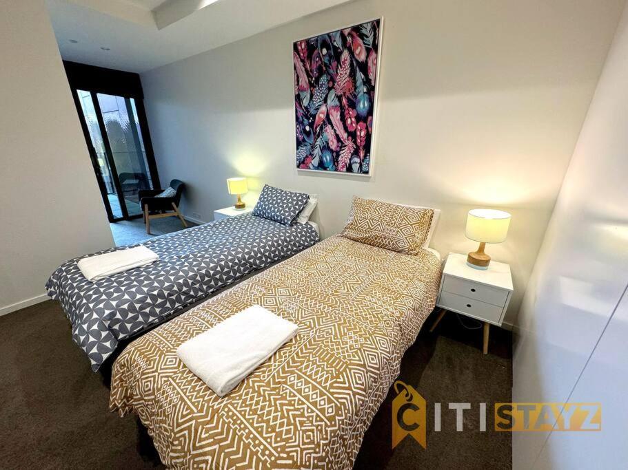 Apartment In New Acton - 2bd 2bth