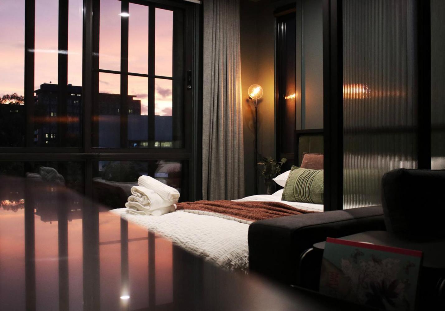 Apartment Braddon - Themed Micro In Canberra's Trendiest Neighborhood Canberra