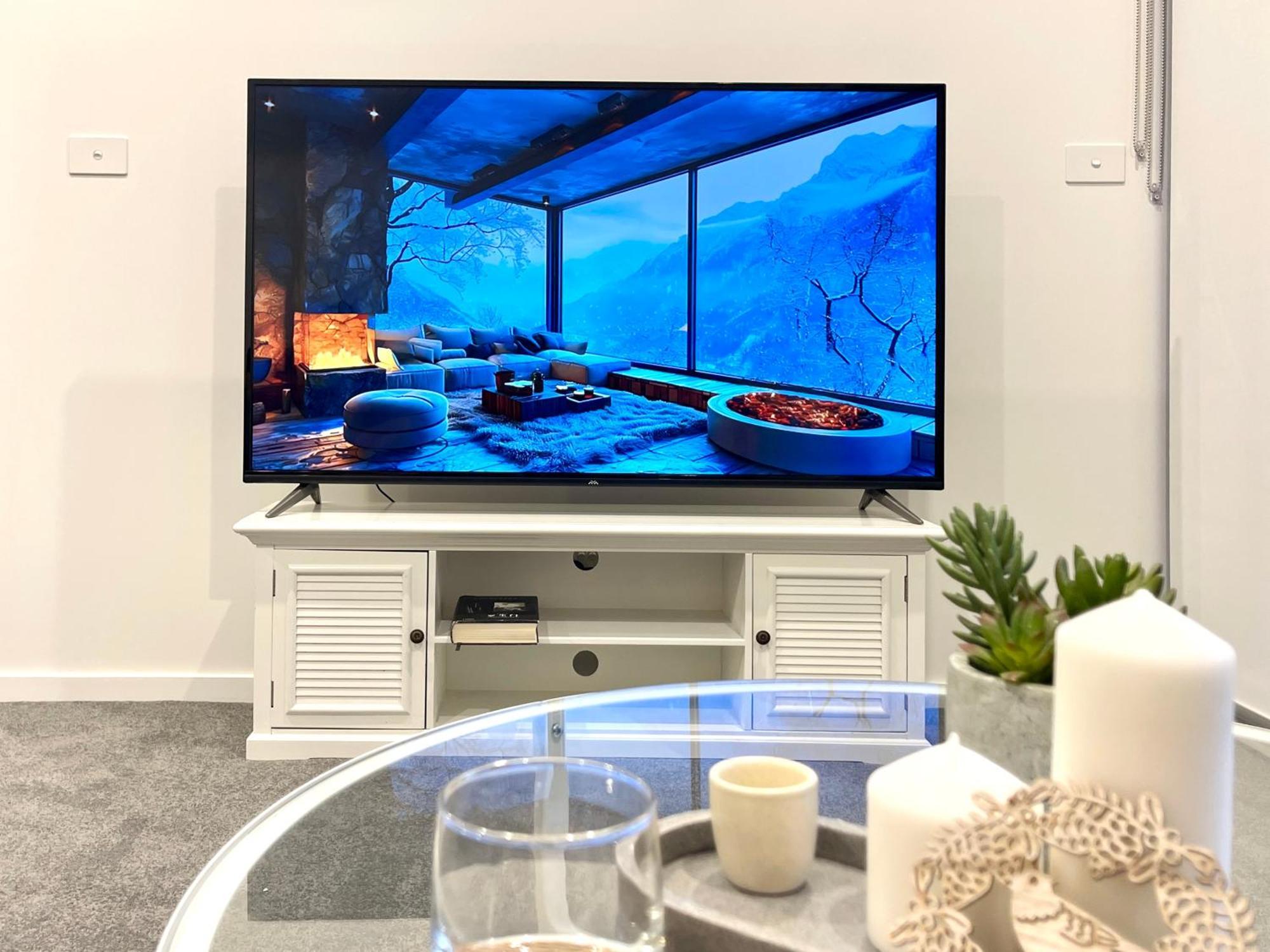 Brand New Stylish 1br Apartment, Specious Space, Free Parking, Self Check-in Apartment *