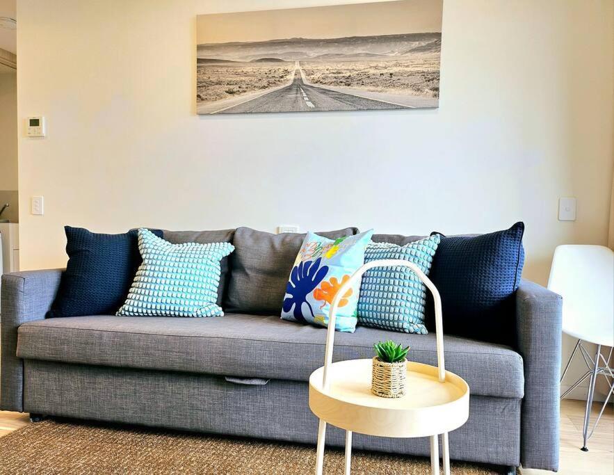 Lovely 1br Free Parking & Facing Mall Apartment *