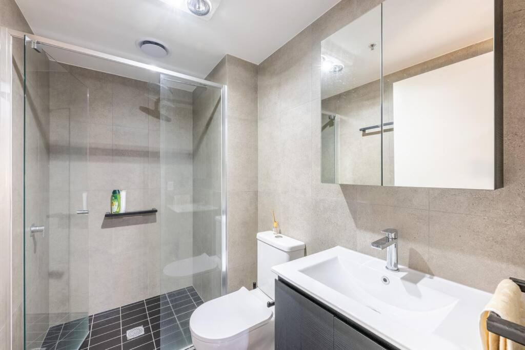 Apartment Convenient Located 2 Bedroom In Braddon *