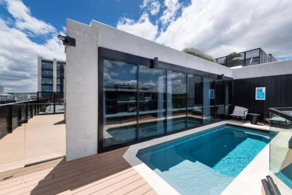 Cbd - Pool - Sleeps 4 - Parking Apartment Canberra