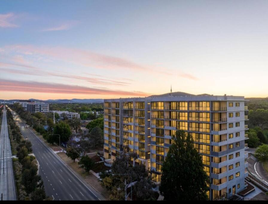 Apartment Brand New 2b1b Apt @ Inner North Of Canberra