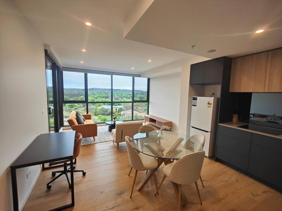 Apartment Brand-new 1-bedroom At Inner North Suburb