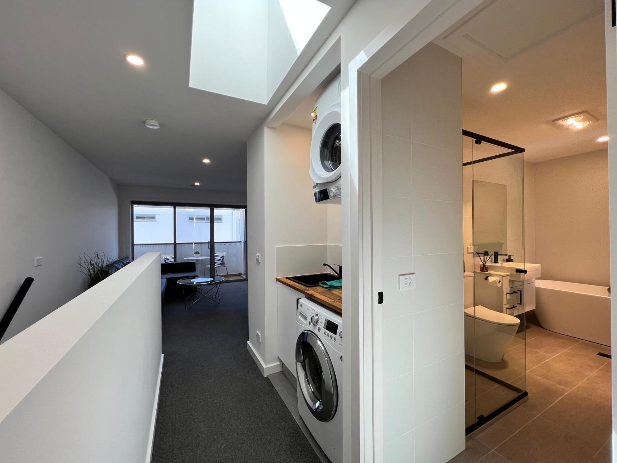 Stunning Dickson Luxe 3br 2bath Double Garage Wifi Brand New Canberra