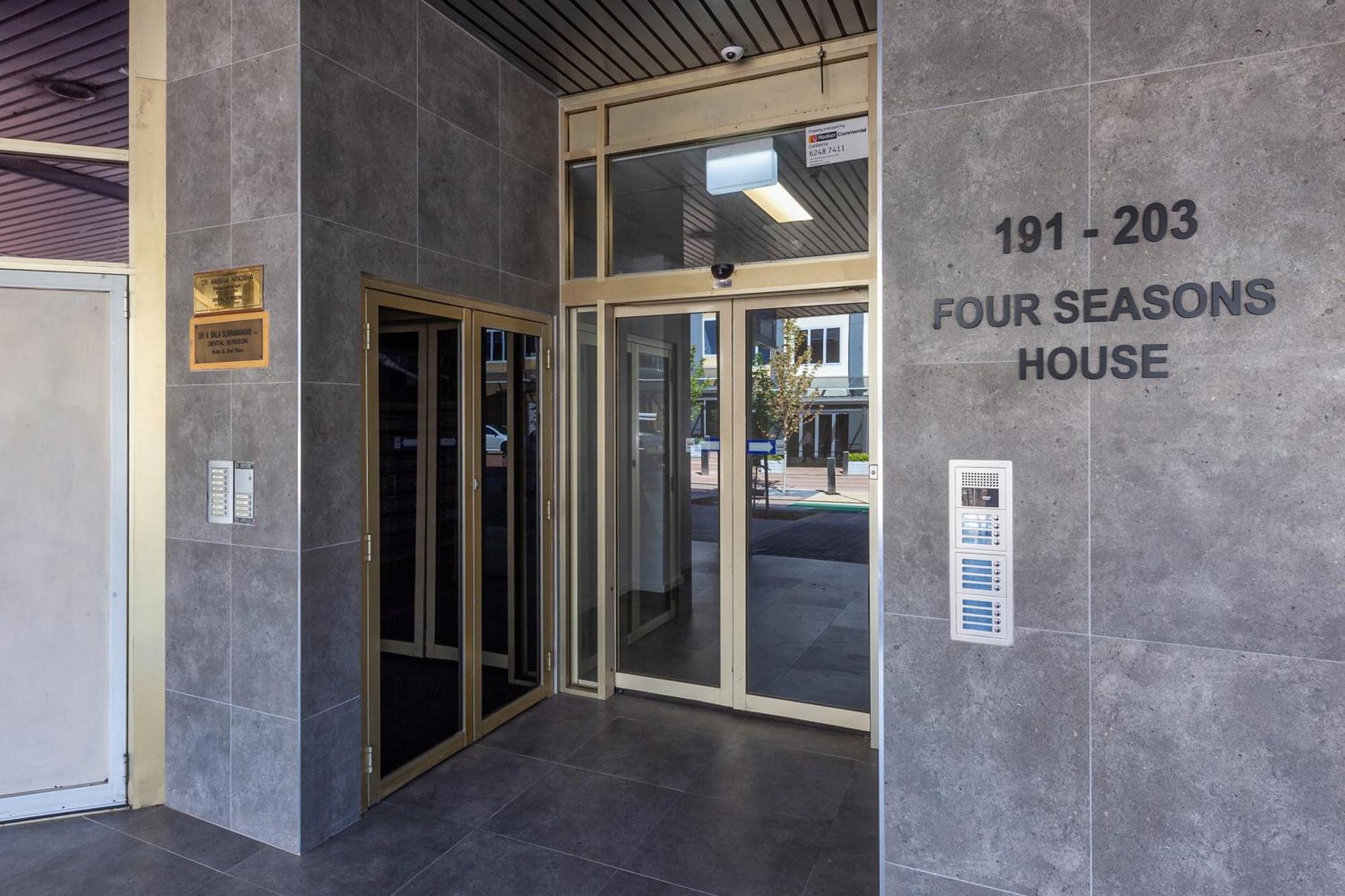 Tuggeranong Short #09c - Sleeps 4 Apartment Canberra