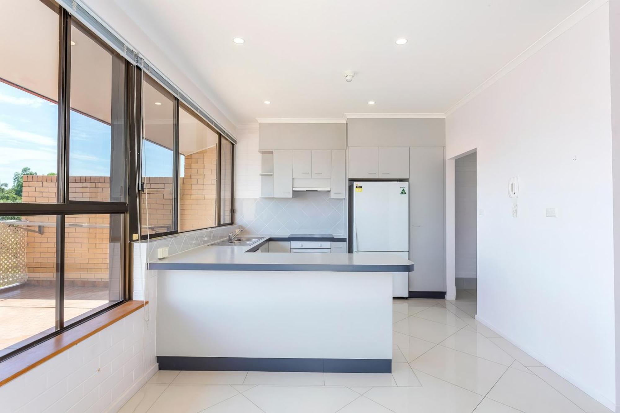 Apartment Tuggeranong Short #06c - Sleeps 6 Canberra