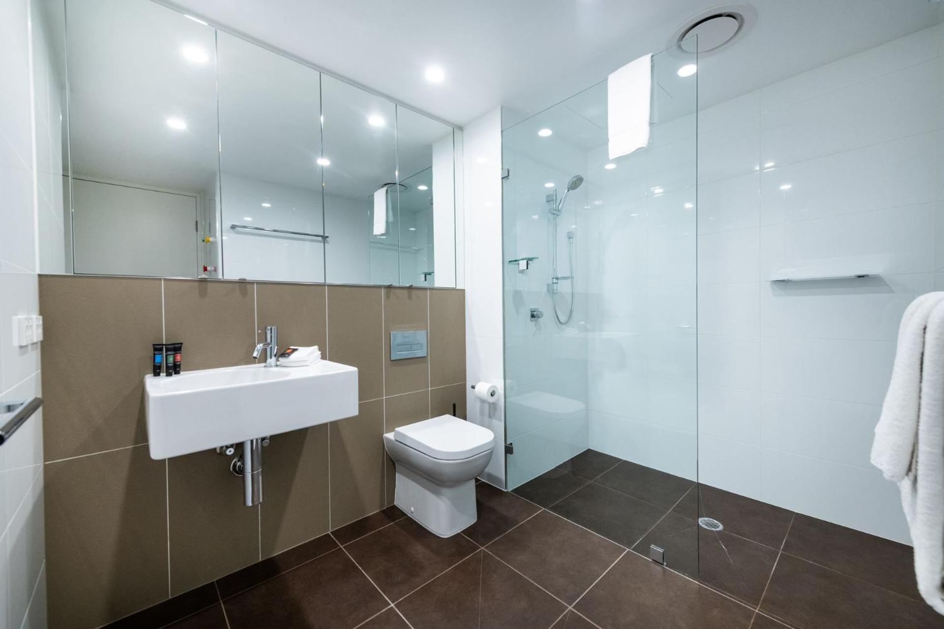 Jamieson - Lakeview Apartment *