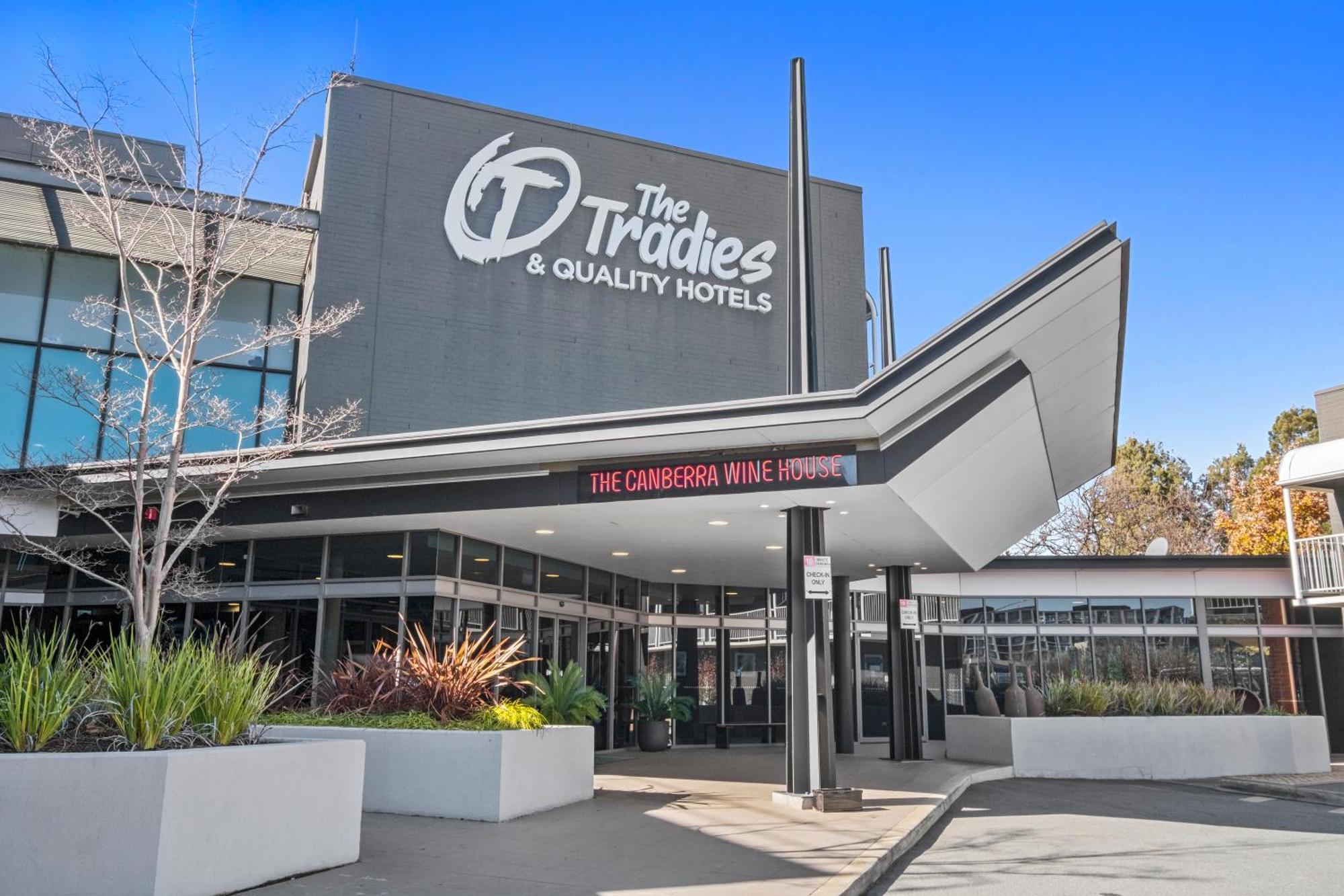 Quality Dickson 4* Canberra