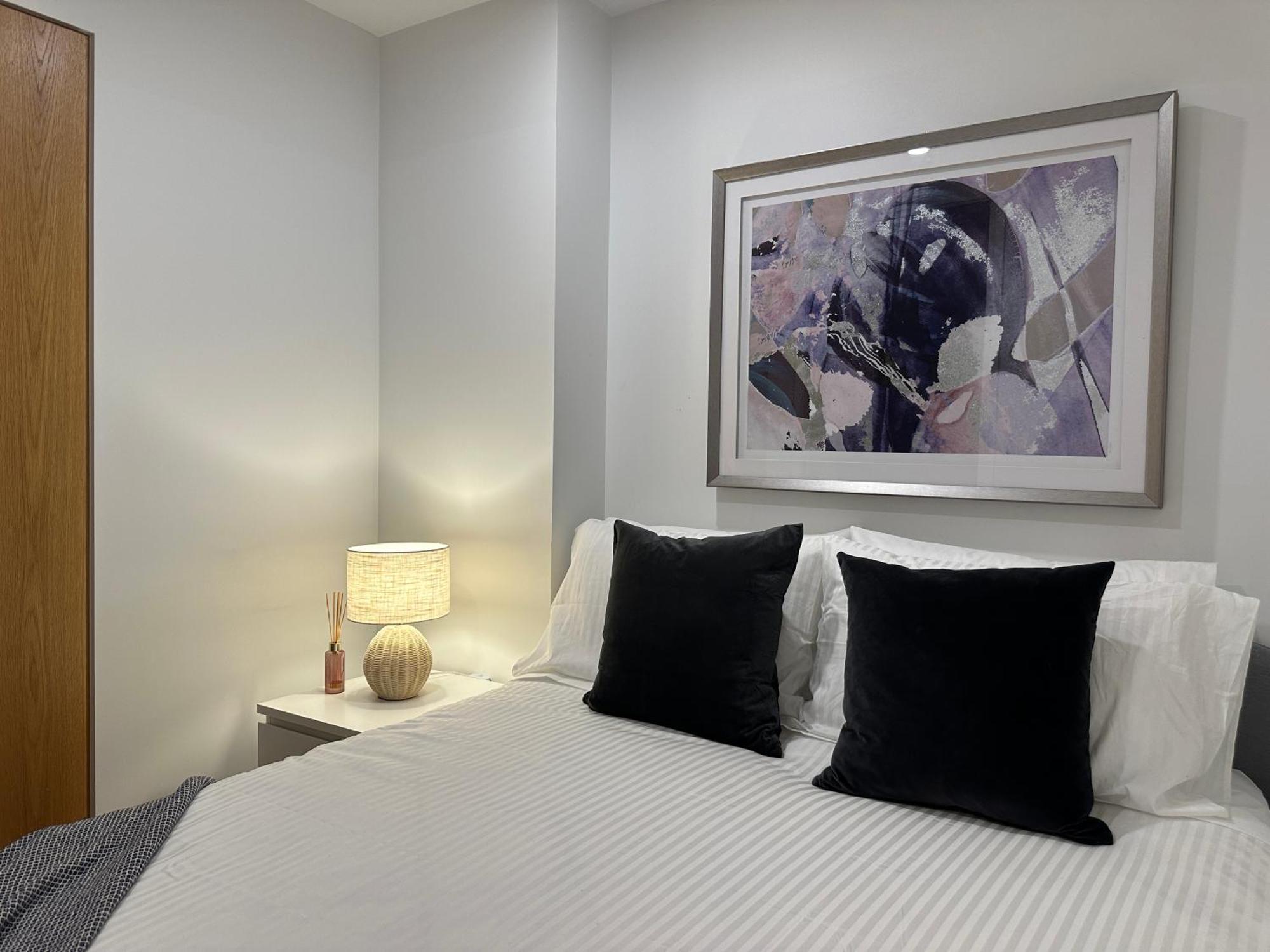 Palko - Luxury In The * Canberra