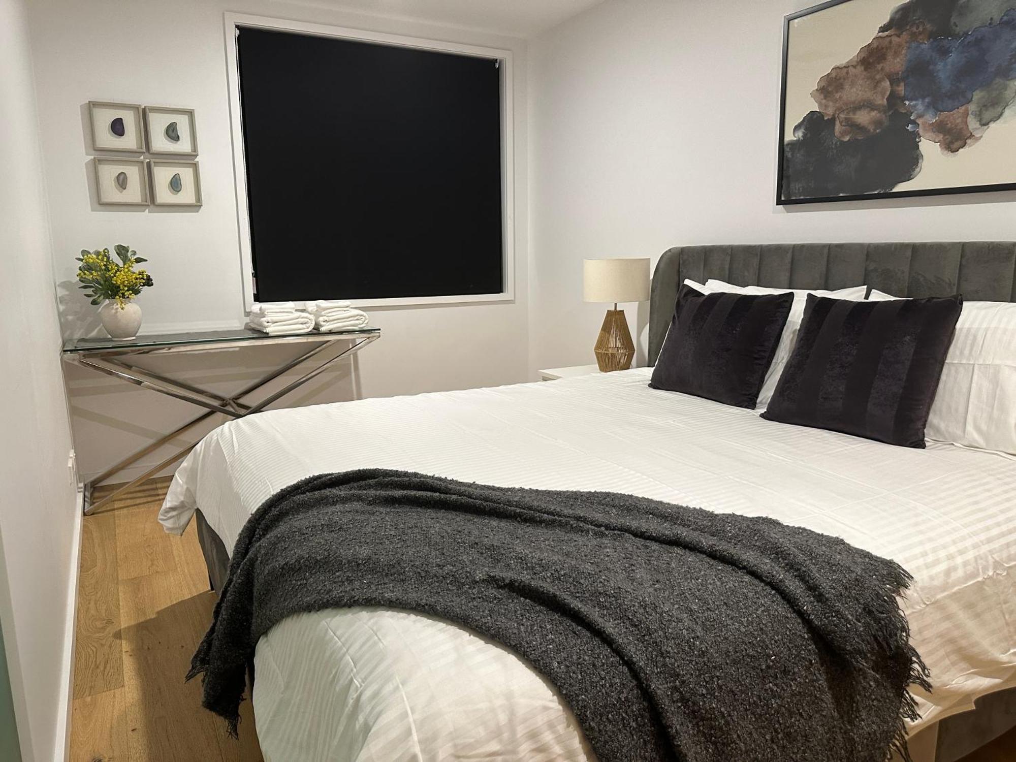 Palko - Luxury In The Apartment